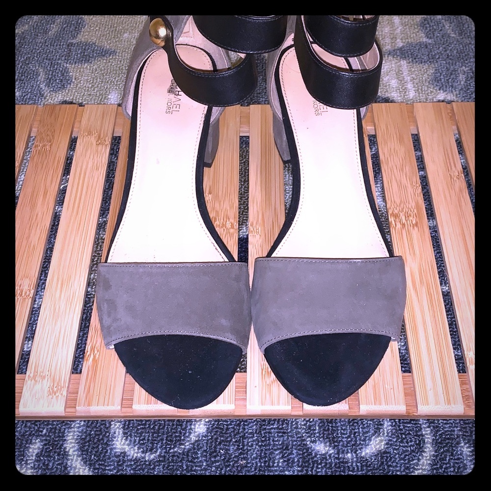 Michael Kors Women’s Shoes Size 9